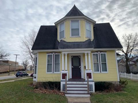 445 Du Page St, Elgin, IL 60120 photo 2