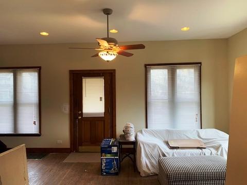 445 Du Page St, Elgin, IL 60120 photo 3