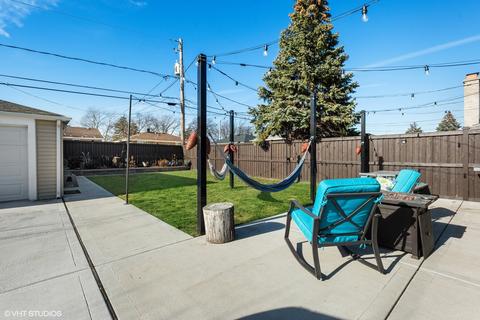 1216 N Irving Ave, Berkeley, IL 60163 photo 3