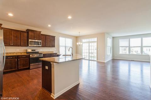 2620 Drexel Dr, Naperville, IL 60564 photo 3
