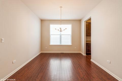 2620 Drexel Dr, Naperville, IL 60564 photo 6