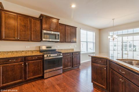 2620 Drexel Dr, Naperville, IL 60564 photo 5