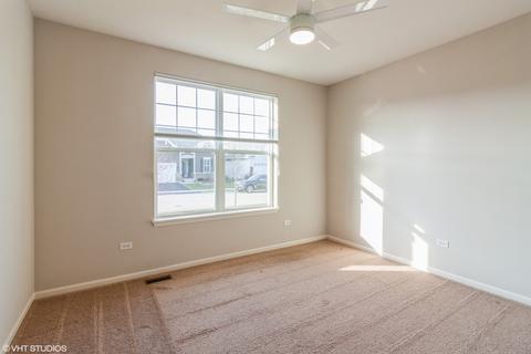 2620 Drexel Dr, Naperville, IL 60564 photo 7