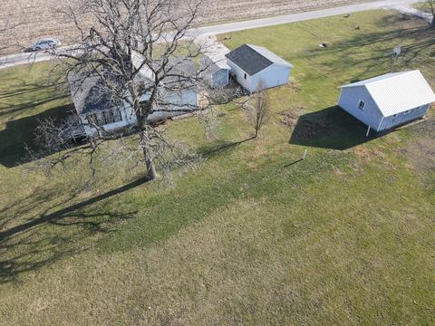 816 Masso St, Chenoa, IL 61726 photo 5