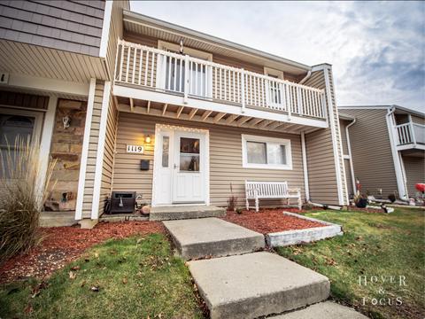 1119 Sausalito Ct, Bartlett, IL 60103 photo 2