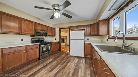 7654 Burr Oak Rd, Roscoe, IL 61073 photo 11