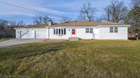 7654 Burr Oak Rd, Roscoe, IL 61073 photo 1