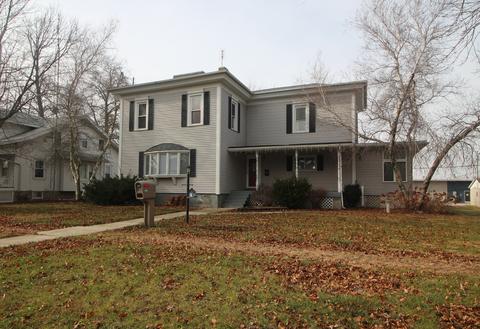416 Mason St, Chenoa, IL 61726 photo 1