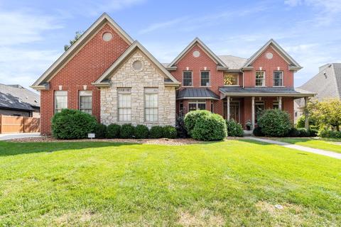 383 Edgewater Dr, Morris, IL 60450 photo 1