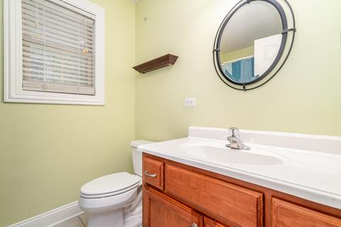 716 E 11th St, Lockport, IL 60441 photo 20