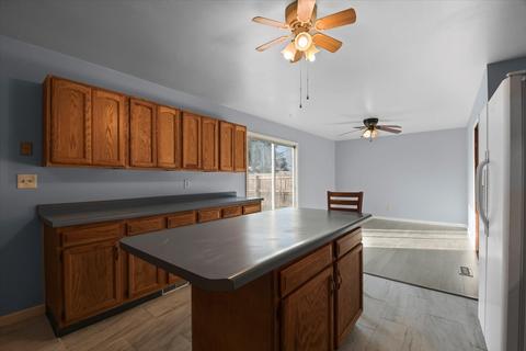 2107 Rainbow Vw, Urbana, IL 61802 photo 4
