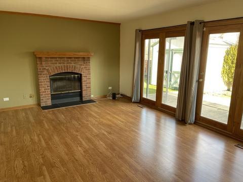 1719 Penny Ln, Bartlett, IL 60103 photo 9
