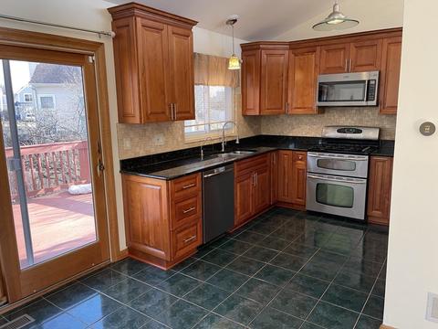 1719 Penny Ln, Bartlett, IL 60103 photo 8