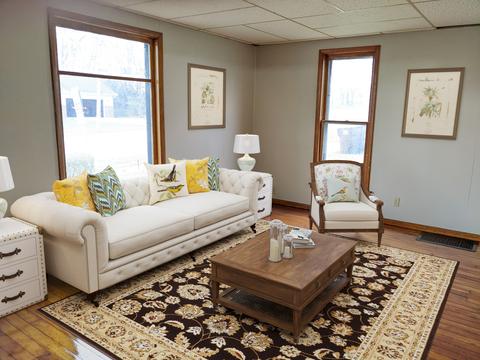 944 Empire St, Freeport, IL 61032 photo 1