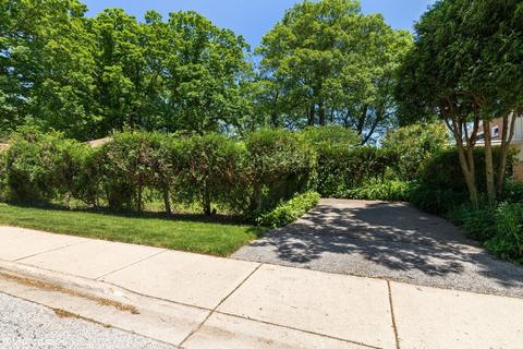 1015 Longaker Rd, Northbrook, IL 60062 photo 11