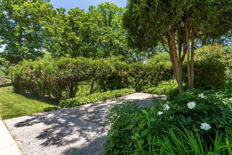 1015 Longaker Rd, Northbrook, IL 60062 photo 10