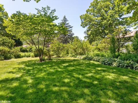 1015 Longaker Rd, Northbrook, IL 60062 photo 3