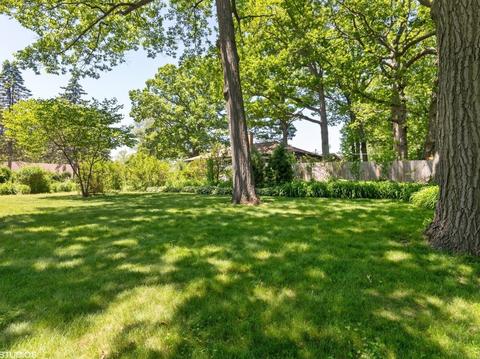 1015 Longaker Rd, Northbrook, IL 60062 photo 4
