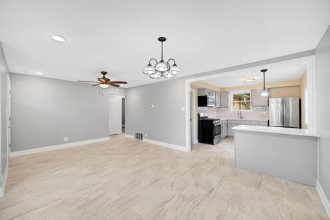 278 Mohawk St, Park Forest, IL 60466 photo 6