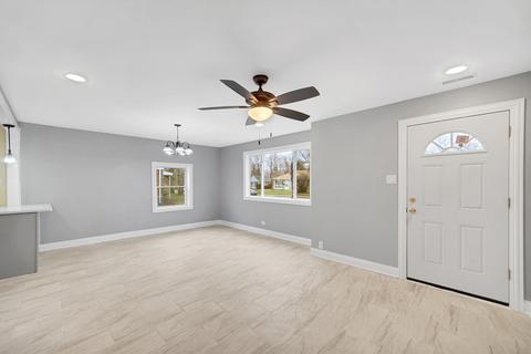 278 Mohawk St, Park Forest, IL 60466 photo 4