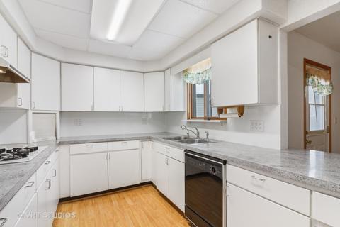 1202 Clover Ln, Mchenry, IL 60051 photo 7