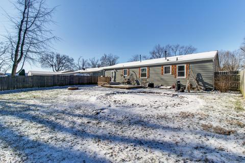 220 Meadowbrook Dr, Bloomington, IL 61701 photo 25