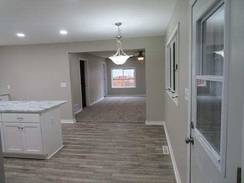 1320 Mabel Ct, Morris, IL 60450 photo 9