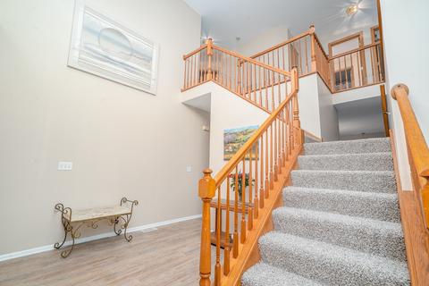 7603 Heatherstone Ln, Plainfield, IL 60586 photo 3