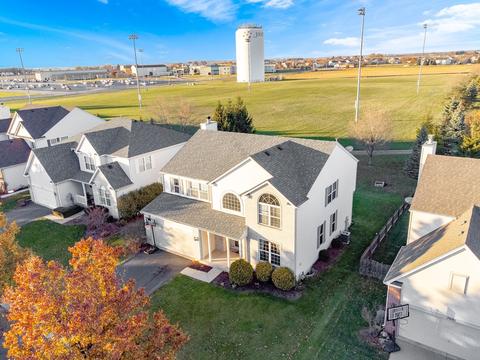 7603 Heatherstone Ln, Plainfield, IL 60586 photo 2