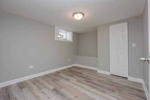 544 E 86th Pl, Chicago, IL 60619 photo 16