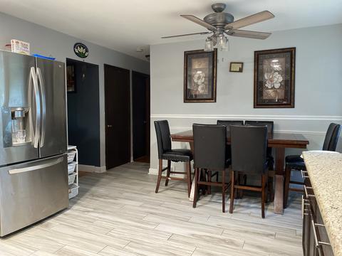 514 Melrose Ct, Elgin, IL 60123 photo 10