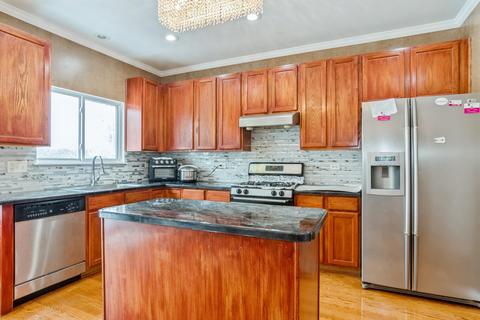 223 Lillian Pl, Bartlett, IL 60103 photo 6