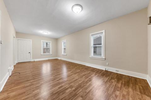 339 N 8th Ave, Kankakee, IL 60901 photo 3