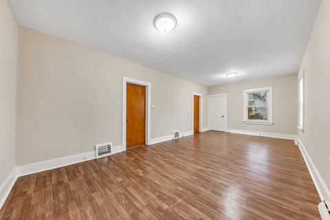 339 N 8th Ave, Kankakee, IL 60901 photo 5