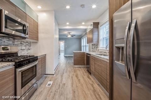 426 E 88th St, Chicago, IL 60619 photo 4