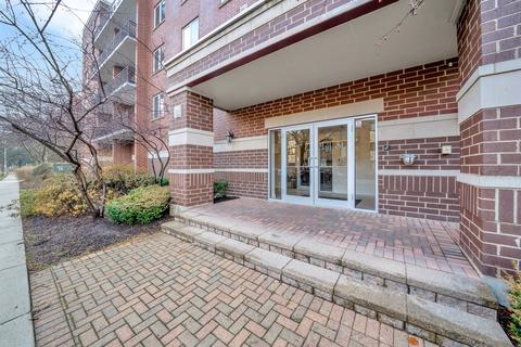 1675 Mill St #504, Des Plaines, IL 60016 photo 3