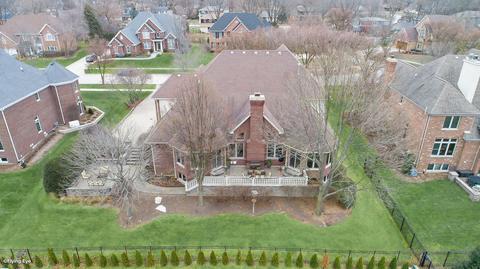 1616 Camden Pl, Wheaton, IL 60189 photo 3