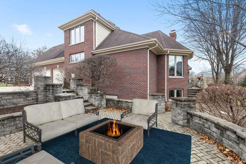 1616 Camden Pl, Wheaton, IL 60189 photo 4