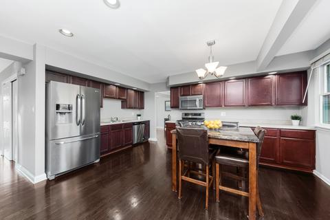 902 69th St, Darien, IL 60561 photo 7