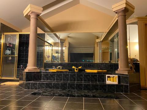 18409 River Rd, Hazel Crest, IL 60429 photo 14