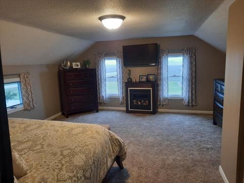 929 E 2300 North Rd, Danforth, IL 60930 photo 6