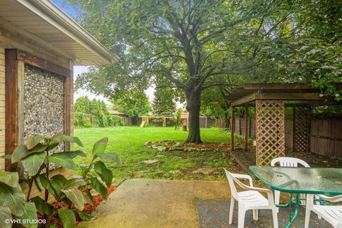 1783 E Lincoln Ave, Des Plaines, IL 60018 photo 8