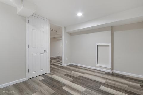 4 S Commonwealth Ave, Aurora, IL 60506 photo 36