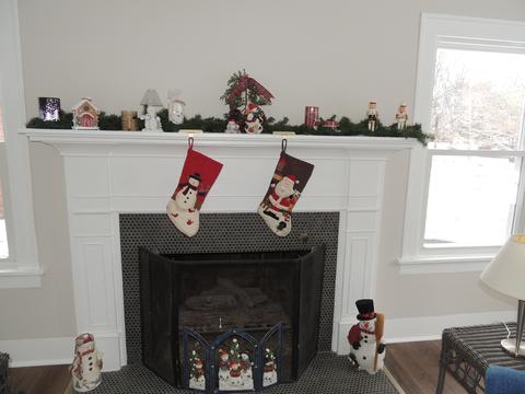 4 S Commonwealth Ave, Aurora, IL 60506 photo 10