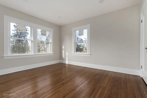 4 S Commonwealth Ave, Aurora, IL 60506 photo 27