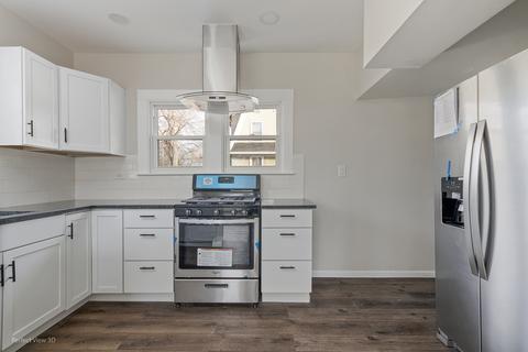 4 S Commonwealth Ave, Aurora, IL 60506 photo 19
