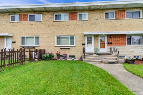 40 E Judith Ann Dr, Mount Prospect, IL 60056 photo 1