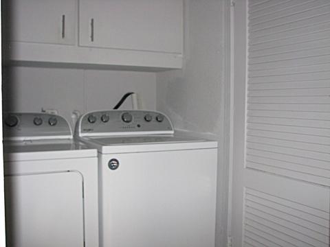 700 E Scott St, Tuscola, IL 61953 photo 11