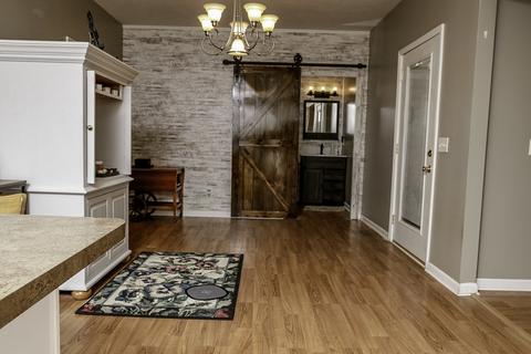 301 E Jefferson St, El Paso, IL 61738 photo 5