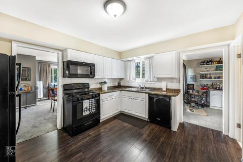 1448 Collins Ave, Glenview, IL 60026 photo 5